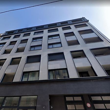 Bpr Space Grey Home With Balcony Будапеща Екстериор снимка